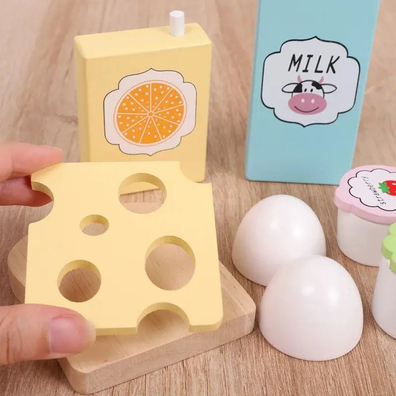 Objets en bois autour du goûter / produits laitiers - Mon Jouet Montessori