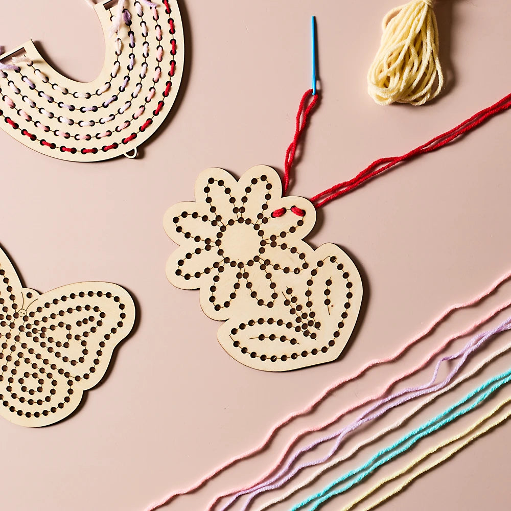 Kit de Couture Montessori Enfant — Jeu Je Comprends la Couture en Bois