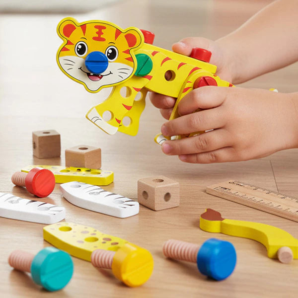 Détails de la boîte à outils enfant en bois et accessoires